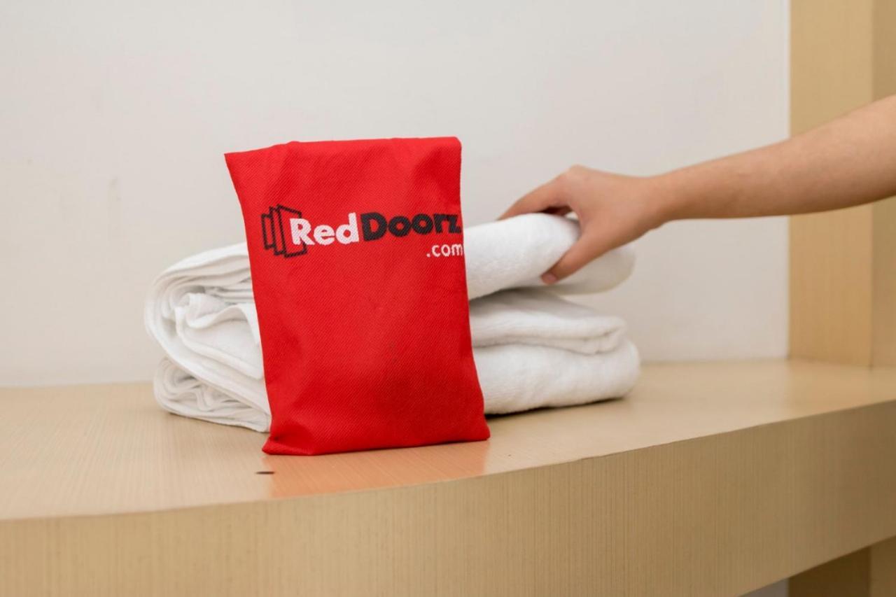 Reddoorz At Sedayu 1 Parapat Extérieur photo